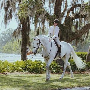 Meet your Posher, Brady